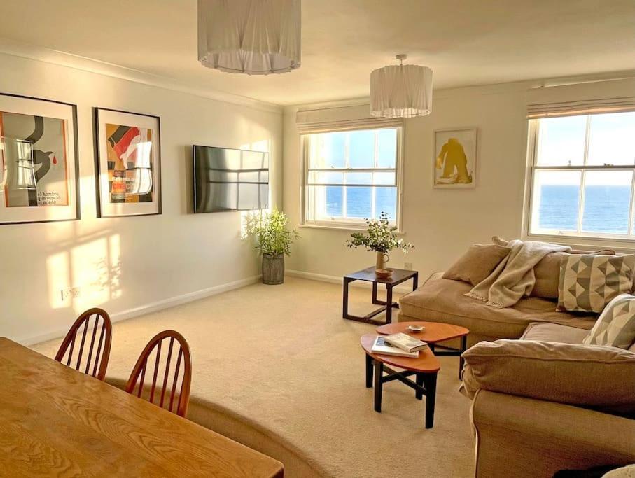 Stunning Seafront Flat,St Leonardsアパートメント エクステリア 写真